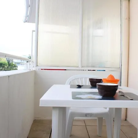 Confort Avec Balcon, Piscine Et Parking, - Fr-1-246-645
