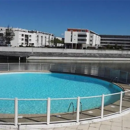 Confort Avec Balcon, Piscine Et Parking, - Fr-1-246-645 * لا روشيل